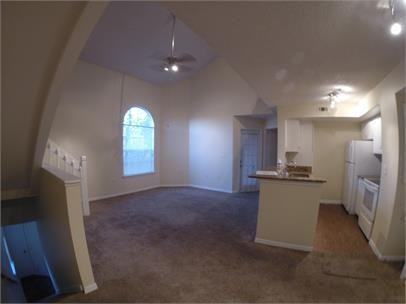 413 Fountainhead Cir - Photo 5 of 13