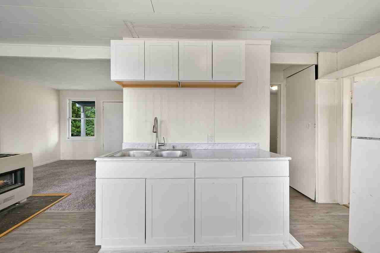 336 S Garden St - Photo 2 of 32