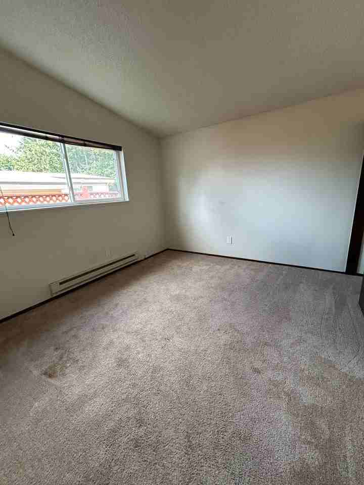 4388 Northgate Dr - Photo 2 of 10