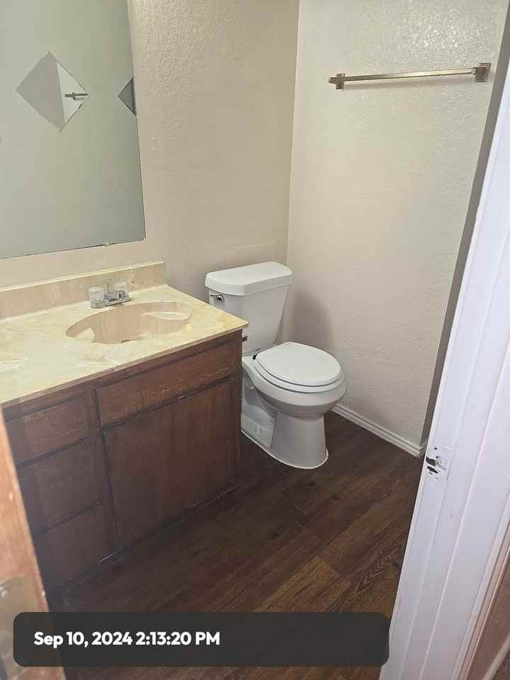 832 Lost Forest Dr - Photo 2 of 11