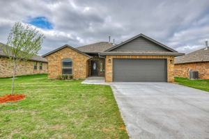 featured image of 1016 E Jackrabbit Ln