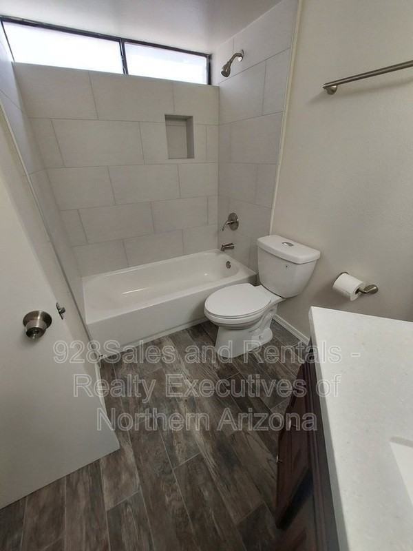 2390 N Whispering Pines Way - Photo 3 of 9