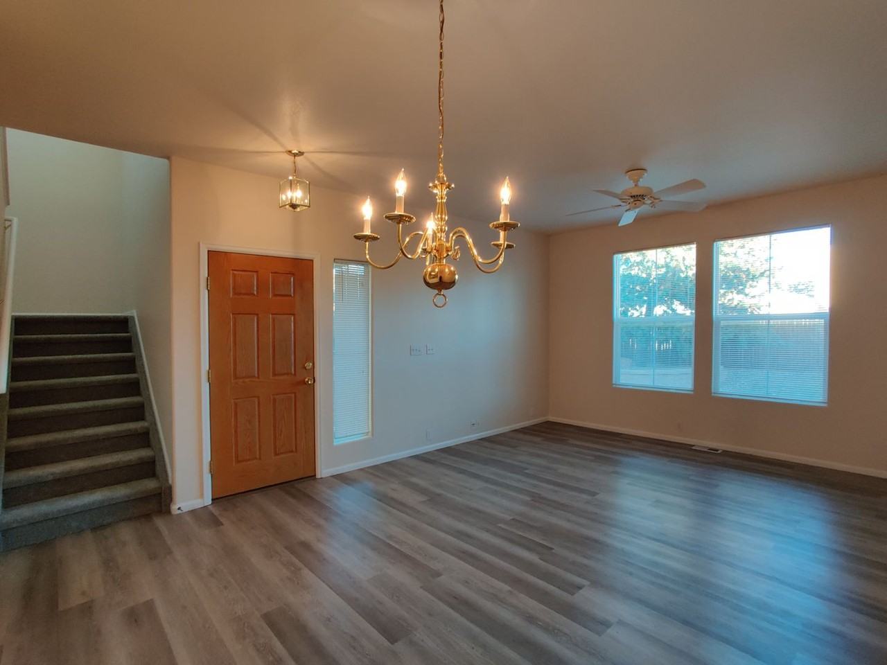6089 Ensemble Hts - Photo 4 of 12
