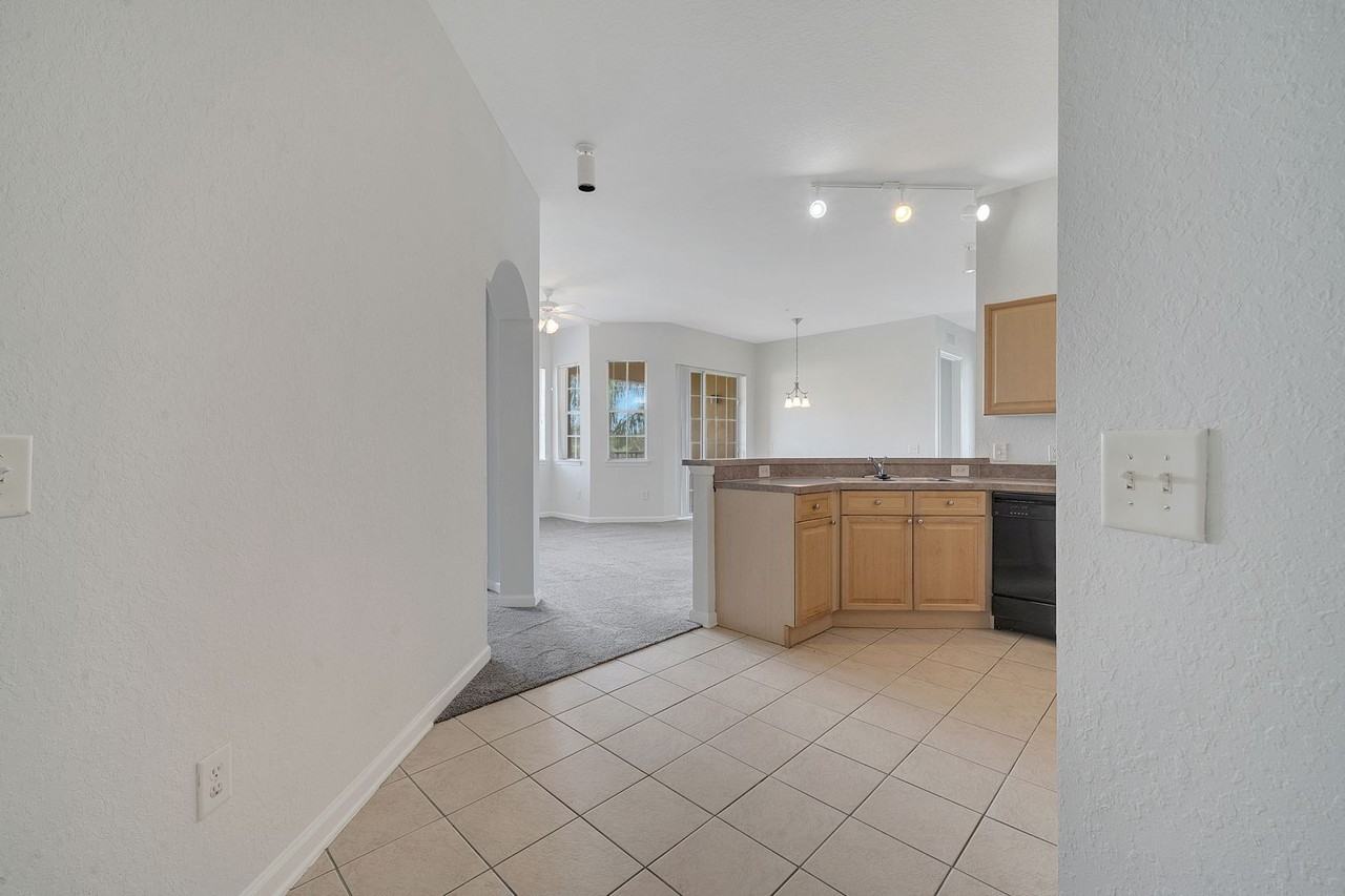 817 Terrace Ridge Cir - Photo 6 of 28