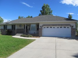 featured image of 853 E Center St