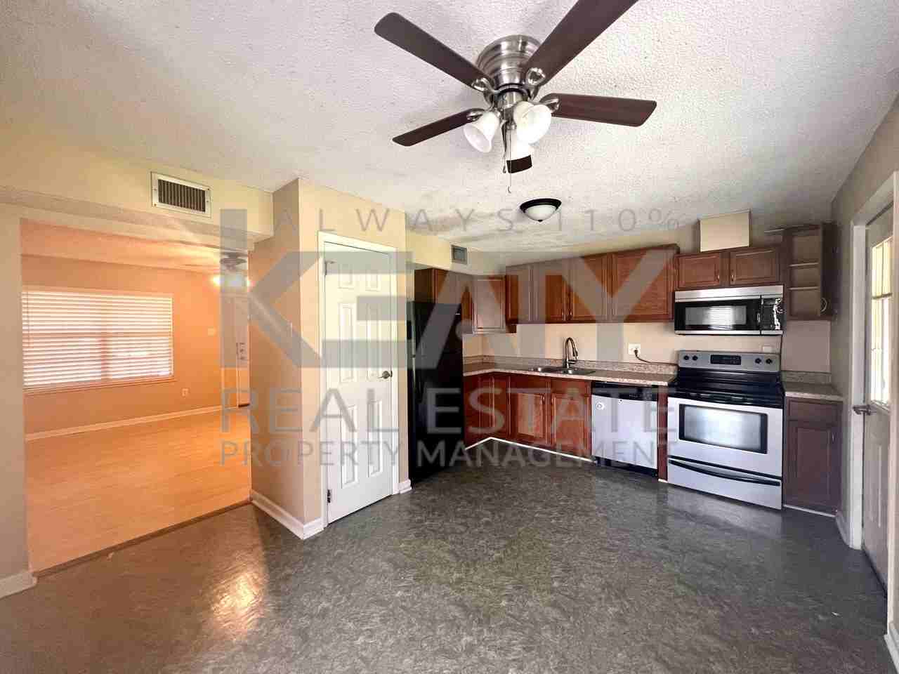 308 Marseilles Dr - Photo 5 of 18