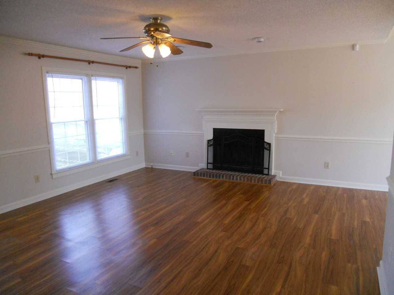 226 Ryan Way - Photo 2 of 13