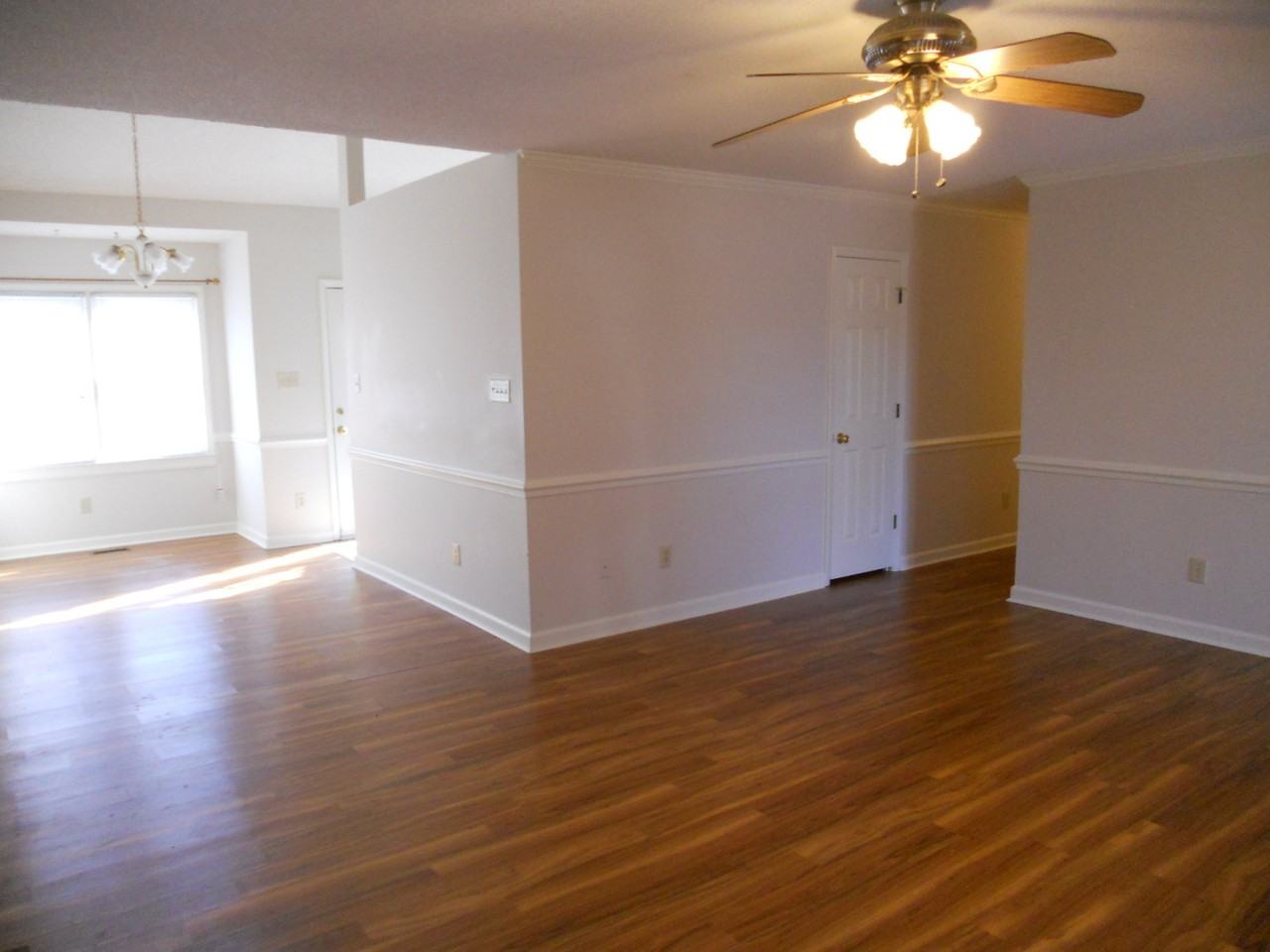 226 Ryan Way - Photo 4 of 13