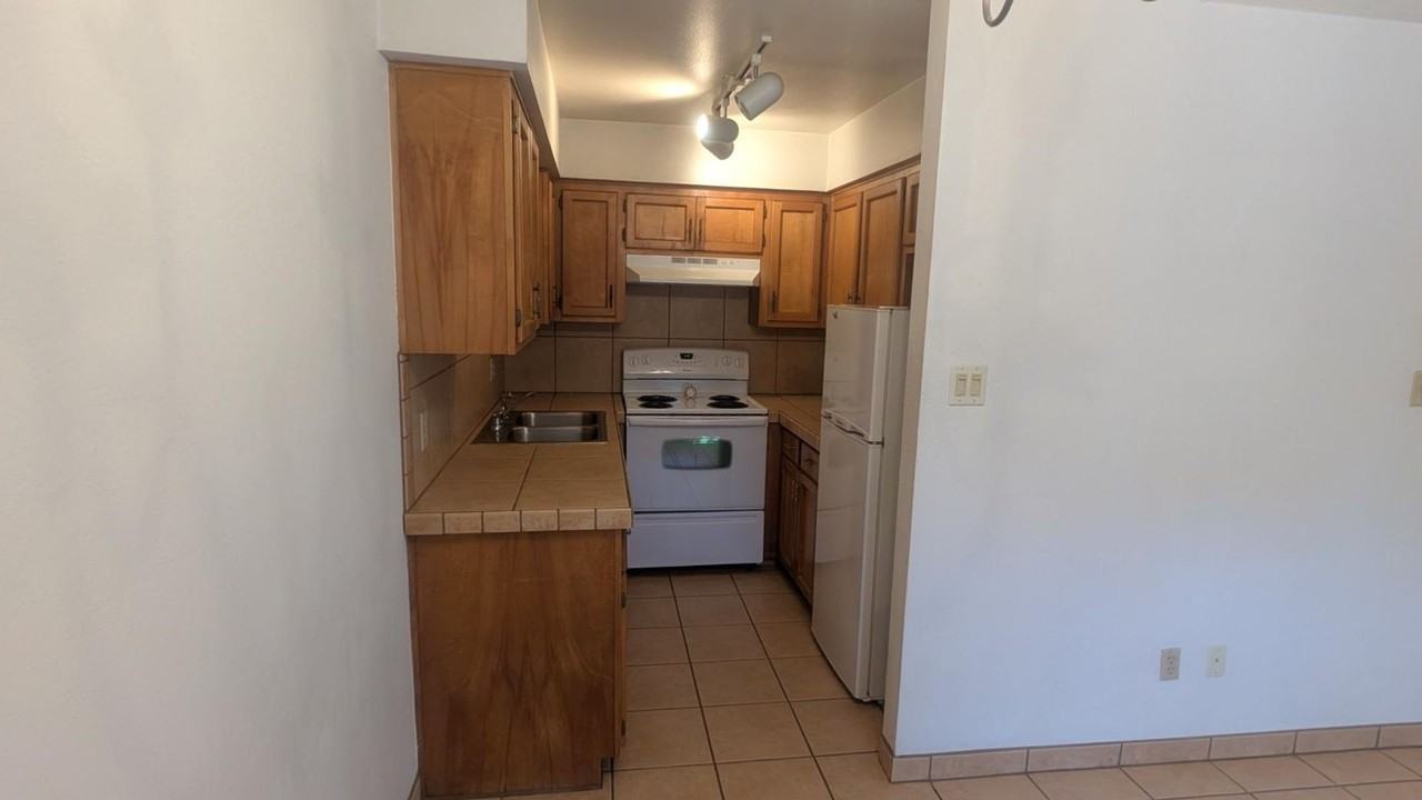 2383 CAMINO CAPITAN - Photo 3 of 5