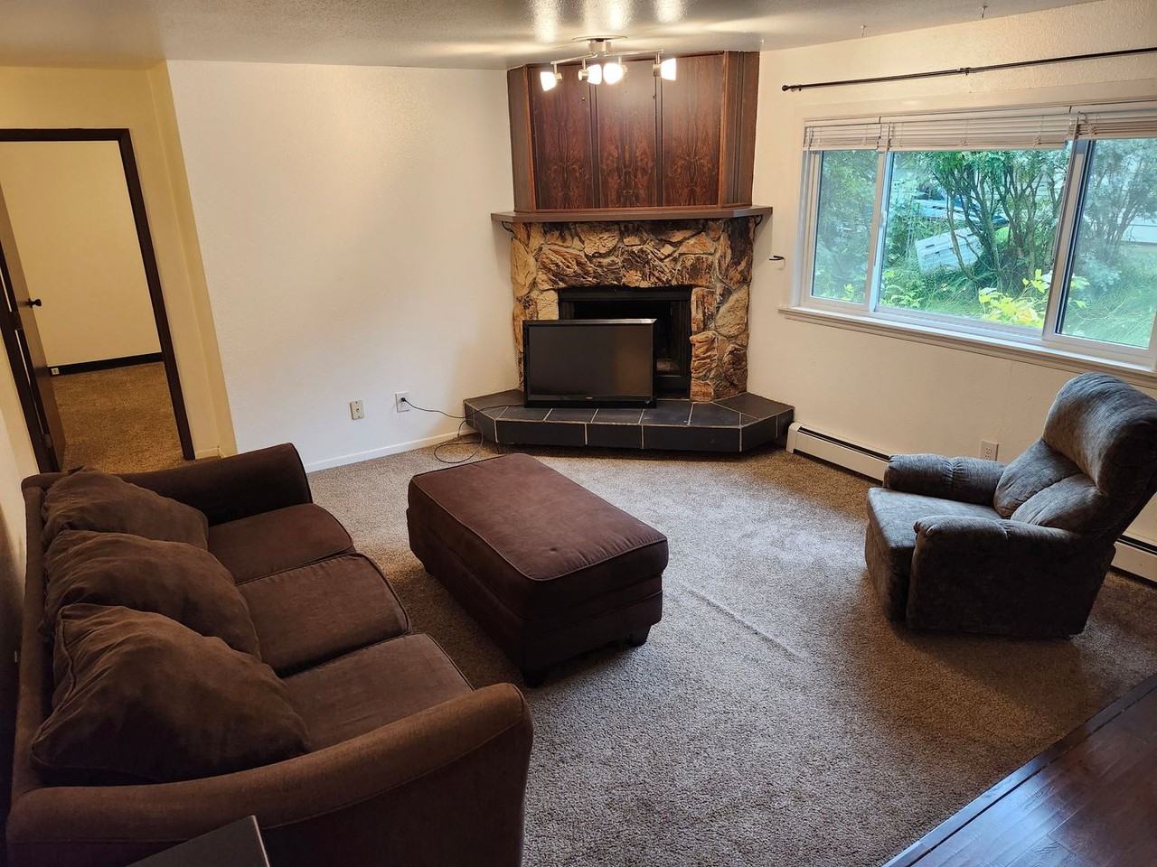 4101 Grape Pl - Photo 2 of 14