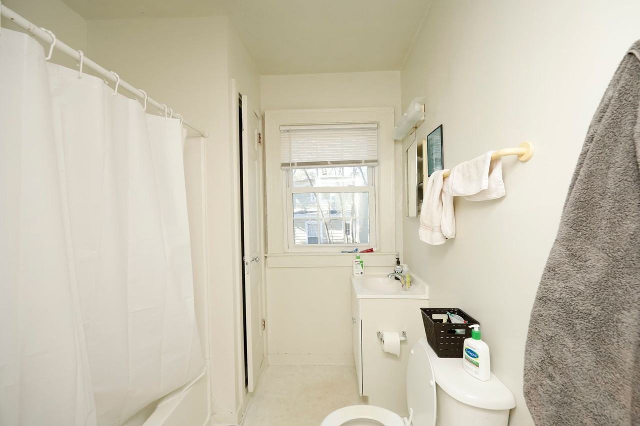 409 N Gregson St - Photo 5 of 13