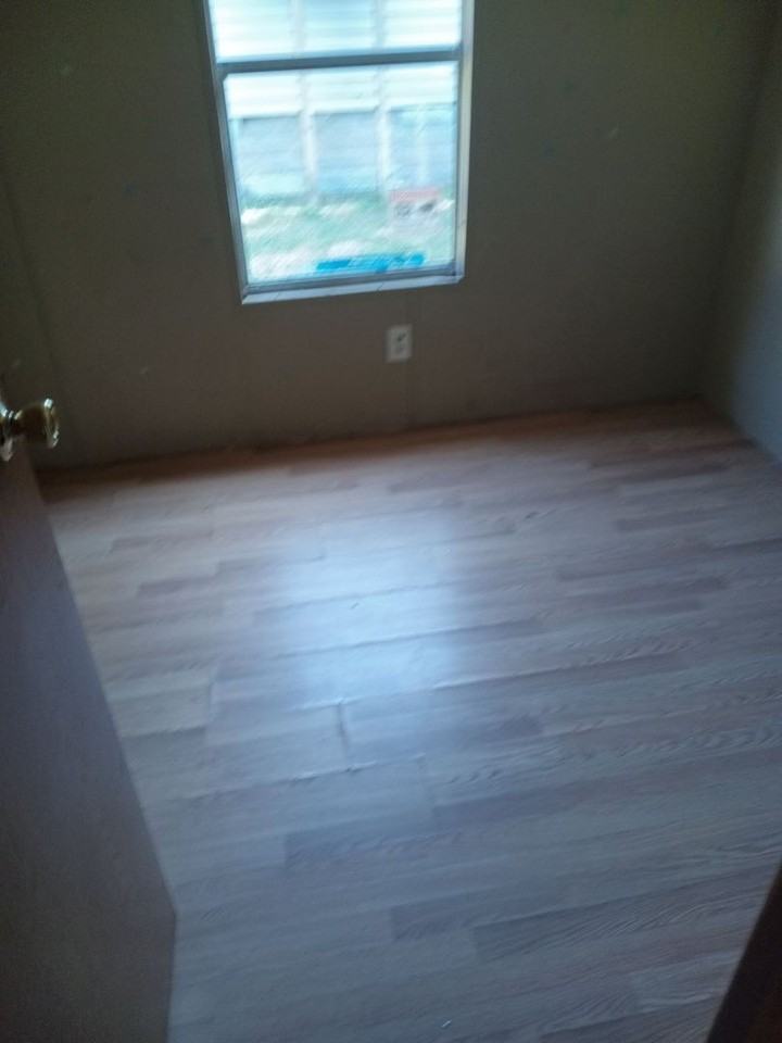102 Holly Vista Ln - Photo 4 of 4