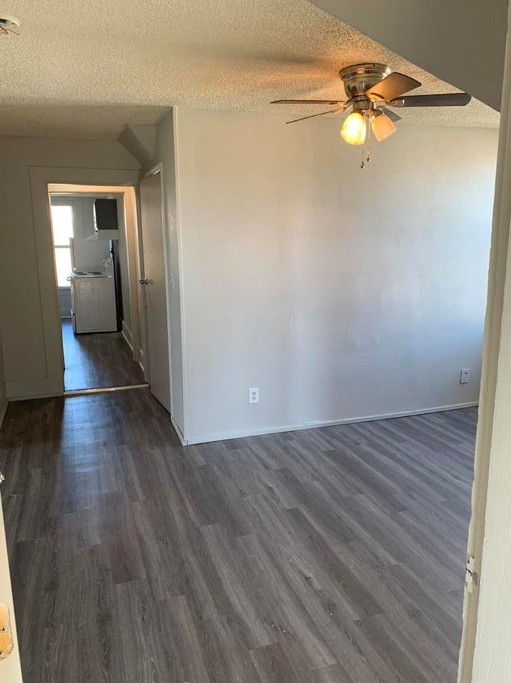 1407 Fountain Ave - Photo 4 of 12