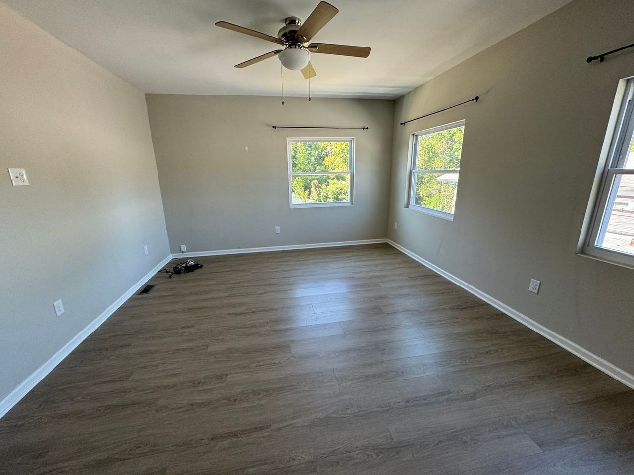 16 N Centre St - Photo 2 of 7