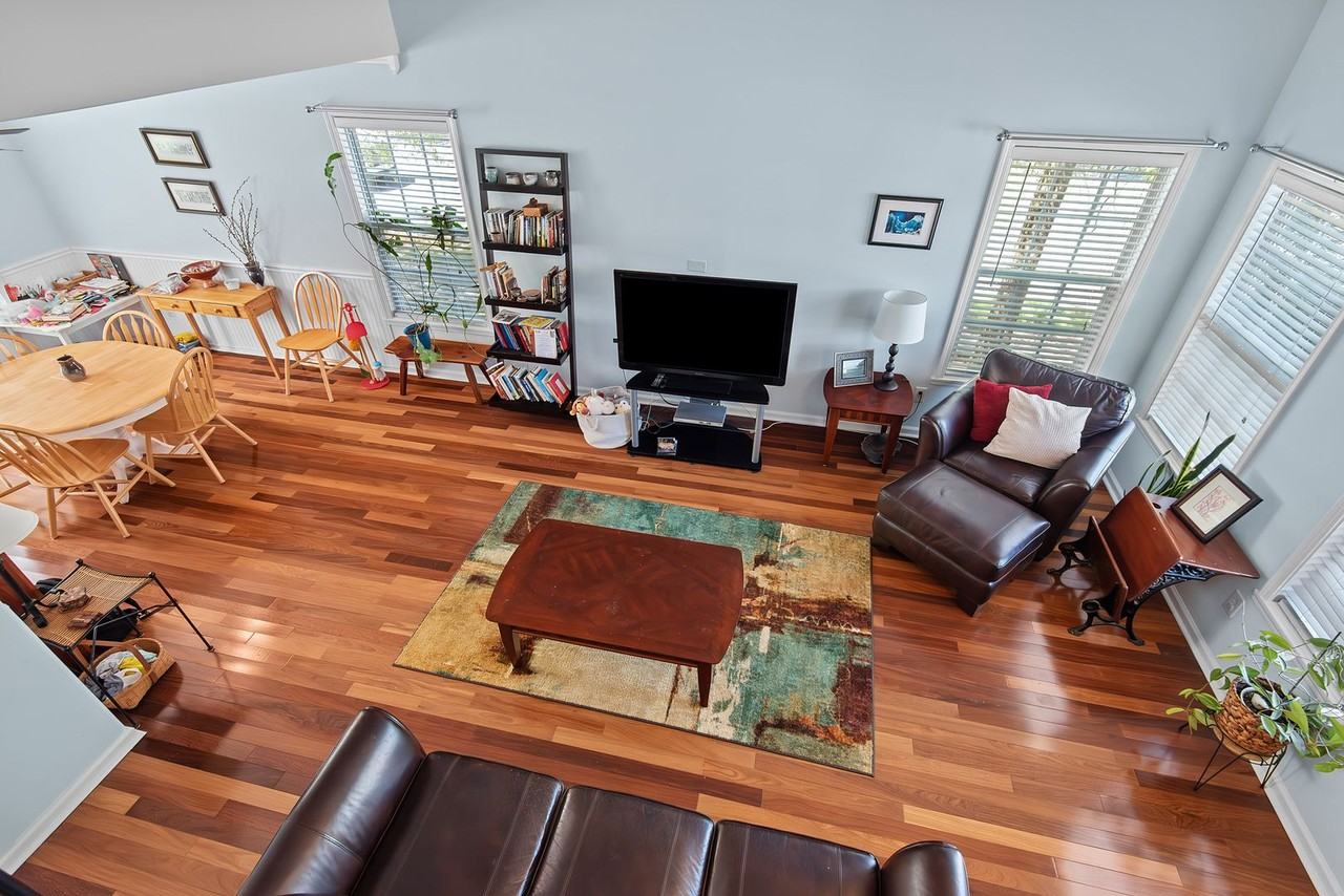 1402 Fairmont St - Photo 5 of 24