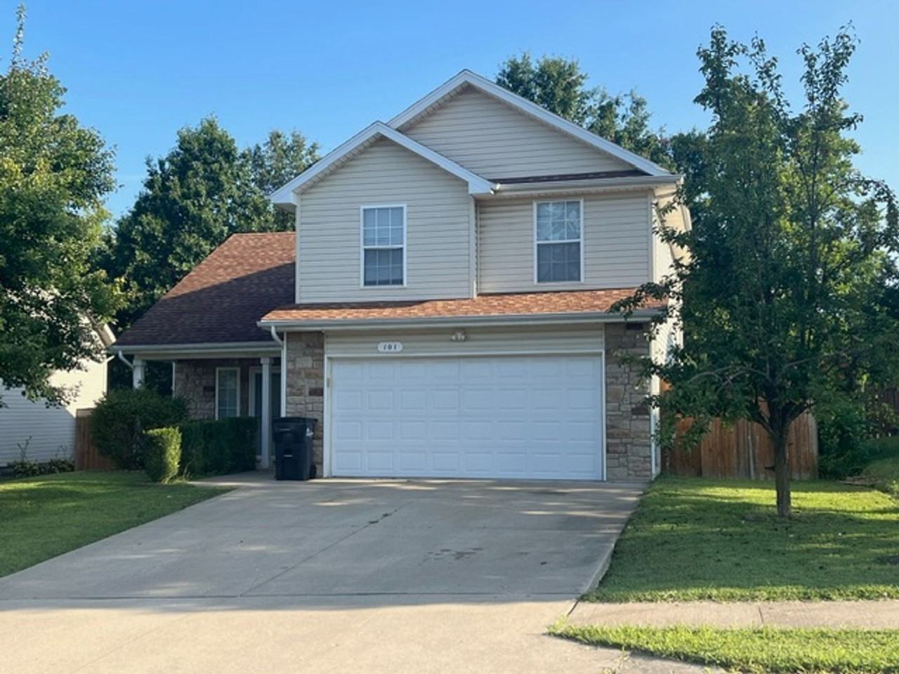 101 Amazon Dr - Photo 2 of 29