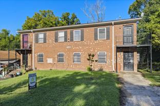 CR1006 - Photo 1 of 1