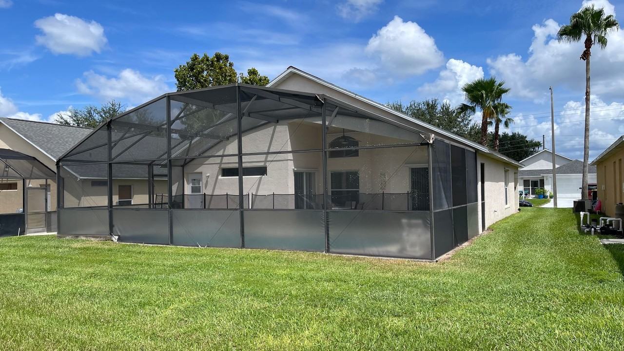 1327 Casterton Cir - Photo 4 of 37