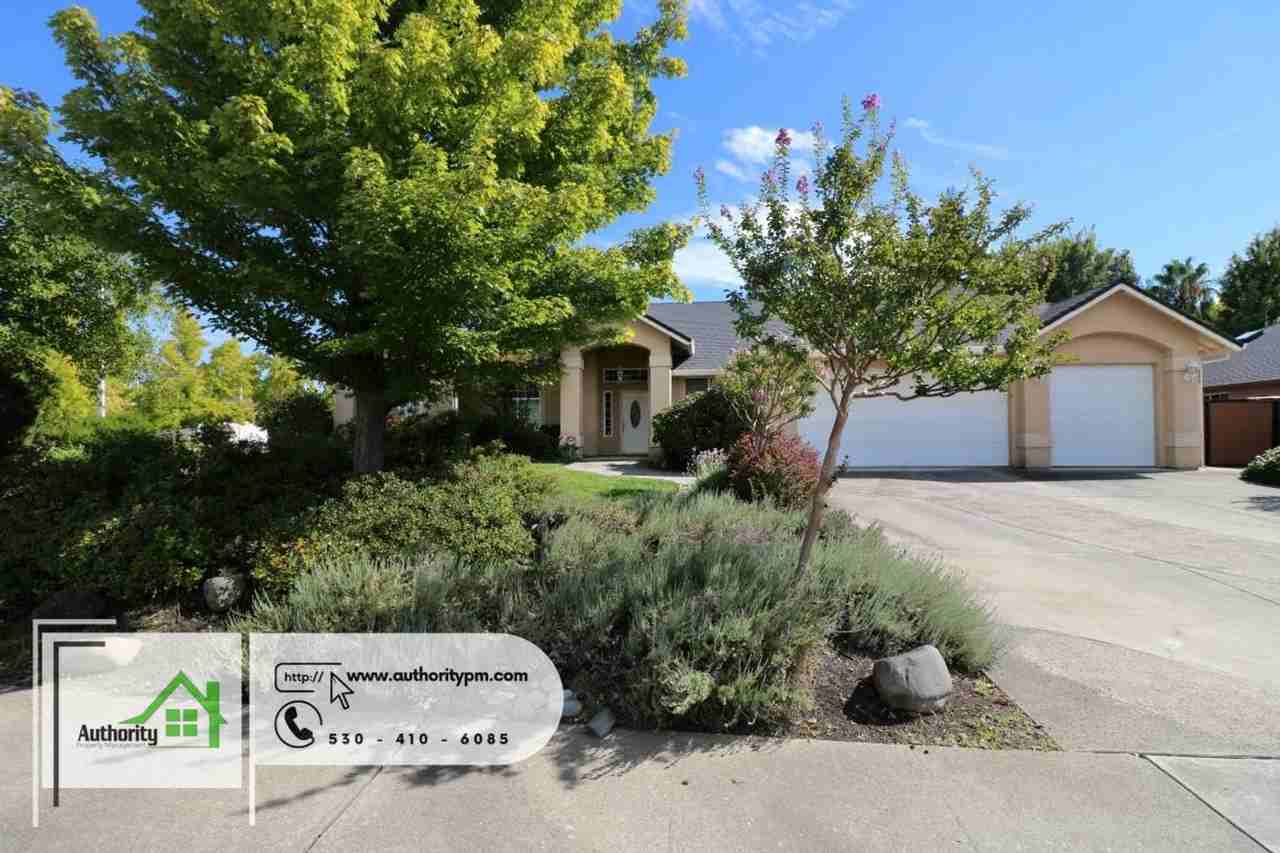 2081 Princeton Way - Photo 2 of 35