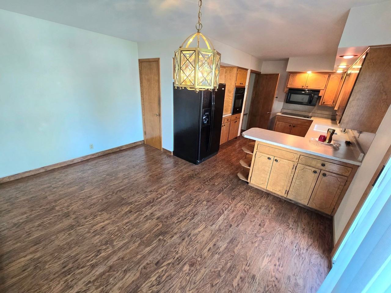 1133 North Howard Avenue - Photo 5 of 26