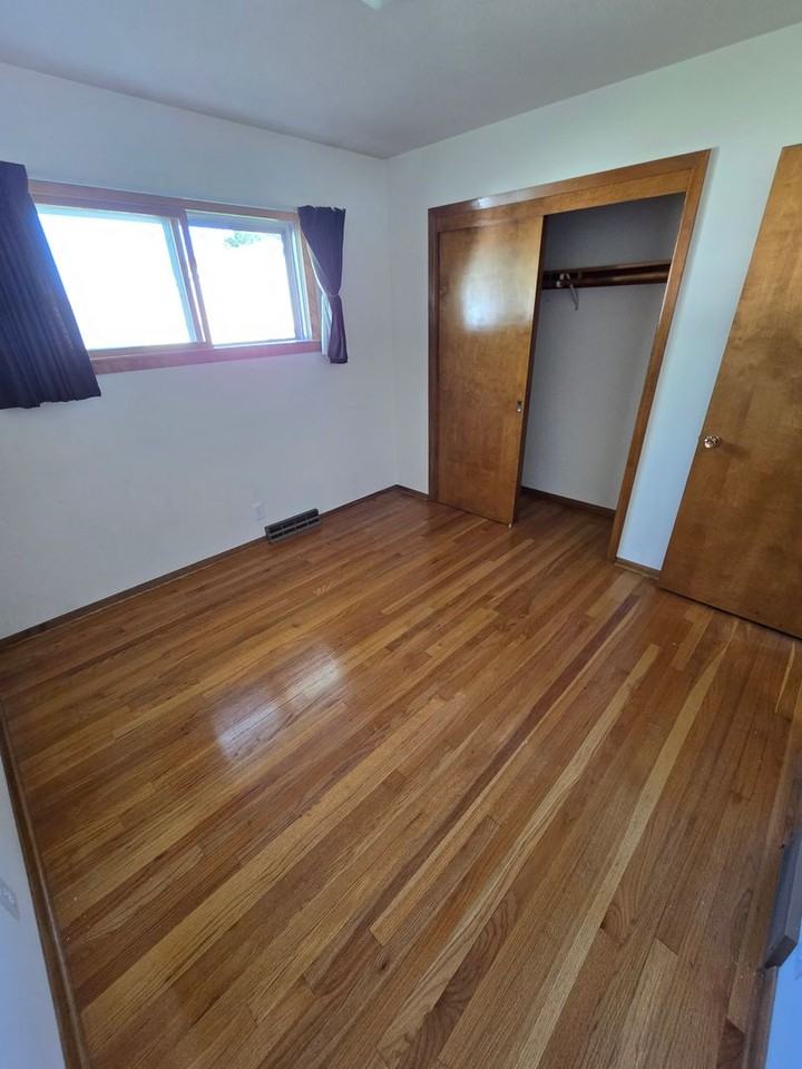 1133 North Howard Avenue - Photo 7 of 26