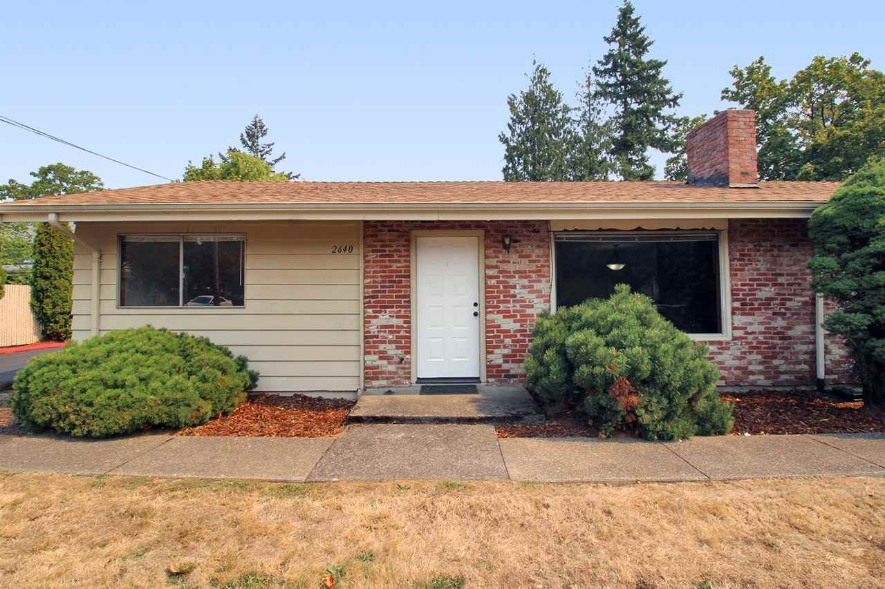 2640 2640 - 2642 SE 125th Ave - Photo 2 of 19