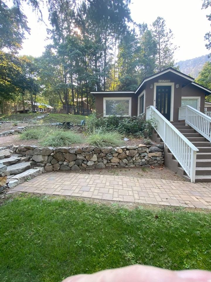 12705 S Lakeshore Rd - Photo 3 of 21