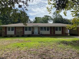 3223 Chalmers Dr - Photo 1 of 1