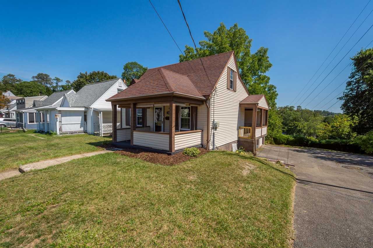 327 James St - Photo 2 of 37