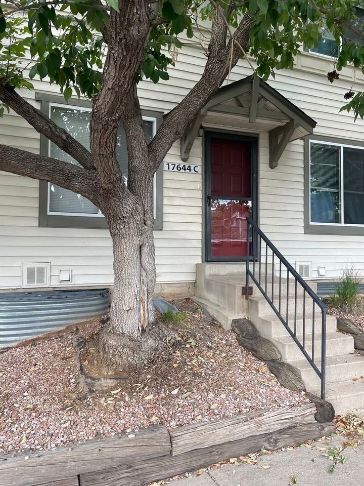 17644 East Loyola Drive - Photo 2 of 24