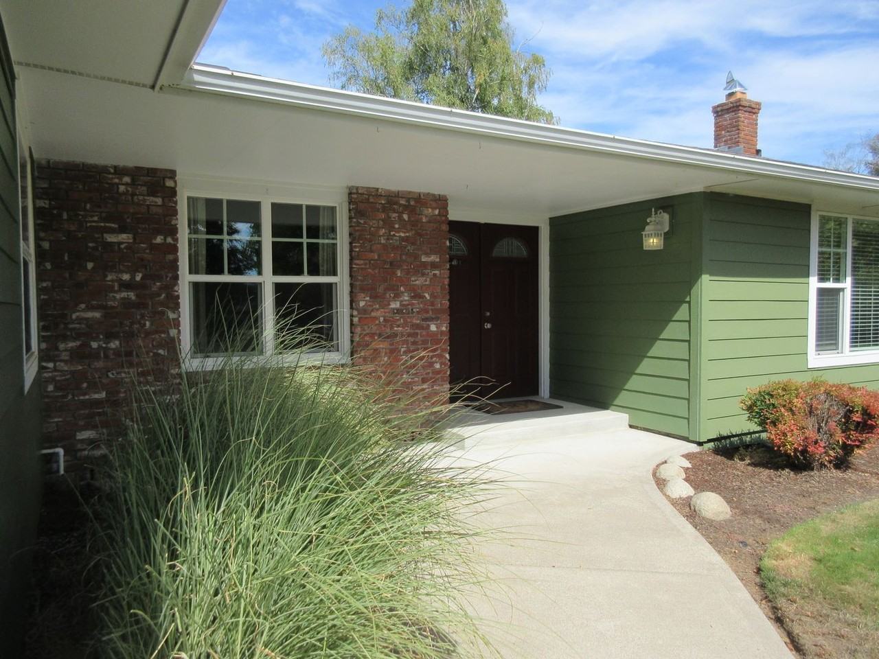 2085 Manzanita St Ne - Photo 5 of 35