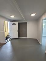 featured image of 121 W Kahaopea St