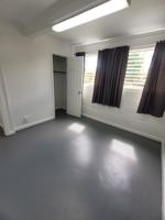 featured image of 121 W Kahaopea St