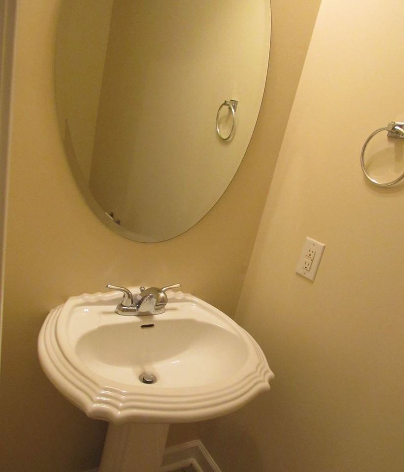 211 Eagle Lndg - Photo 6 of 16