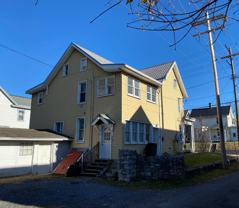 547 S 2nd St - Photo 1 of 1