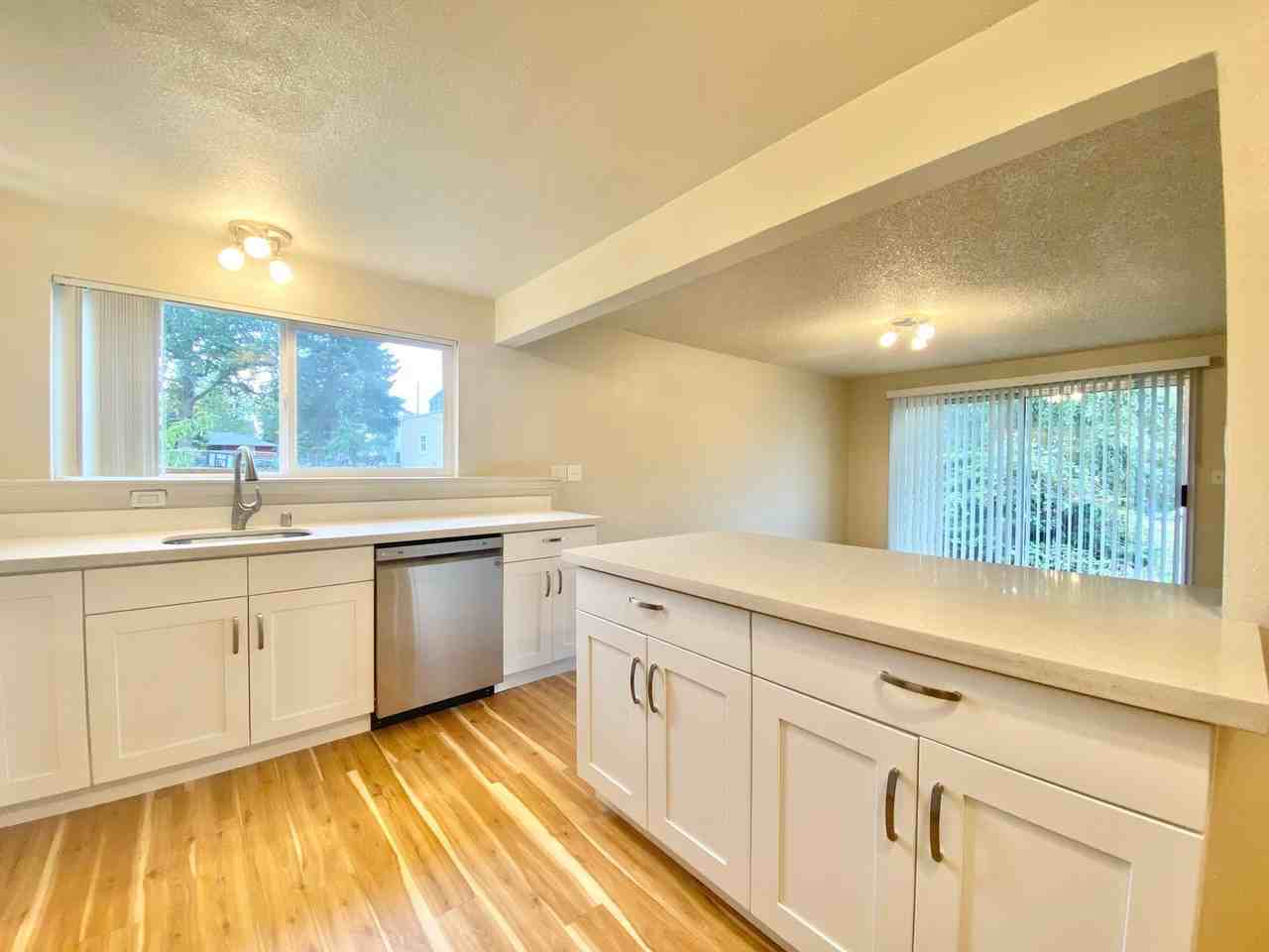 8345 Wabash Ave S - Photo 4 of 16