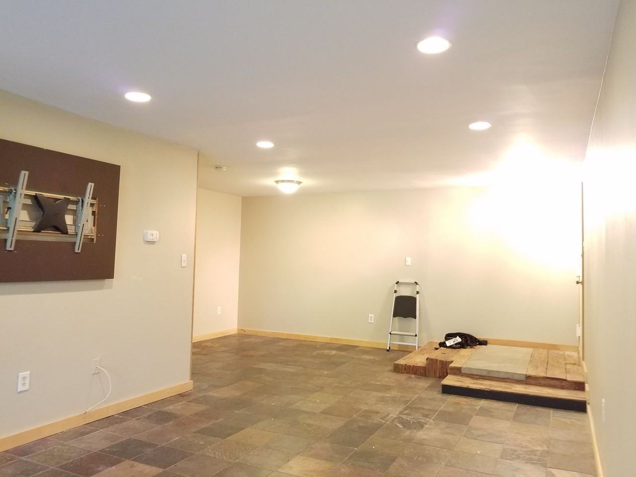 403 Christopher Ave #27 - Photo 2 of 18