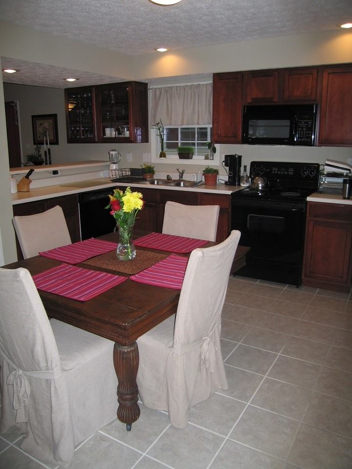 1327 South Cobble Creek Circle - Photo 4 of 11