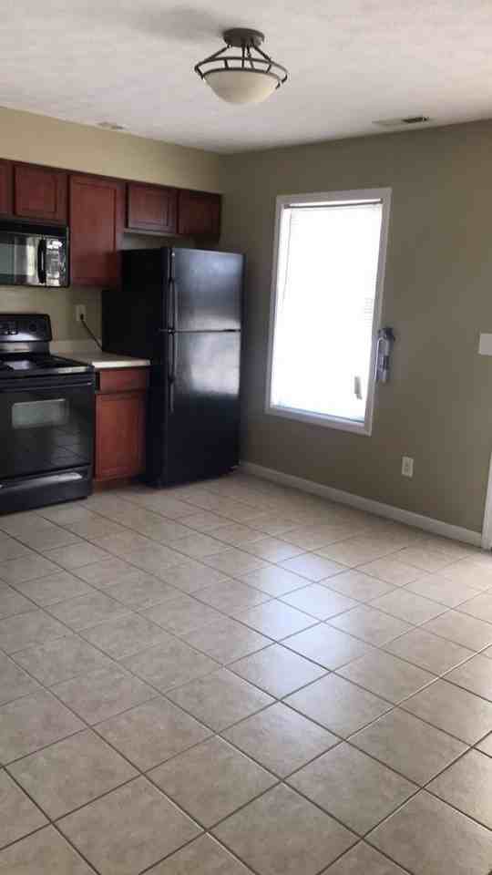 1327 South Cobble Creek Circle - Photo 6 of 11