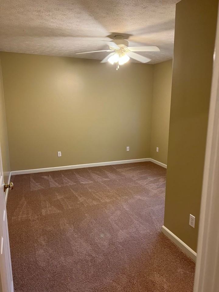 3489 South Oaklawn Circle - Photo 7 of 14