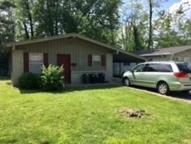 409 N Clark St - Photo 1 of 1