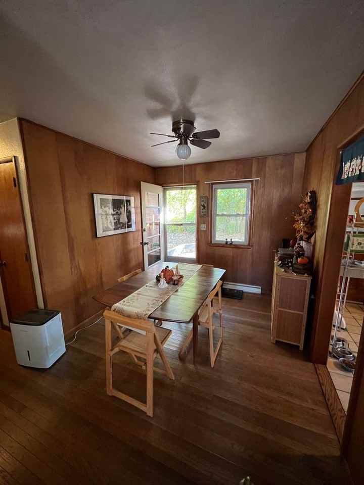 711 S Grant St - Photo 5 of 14