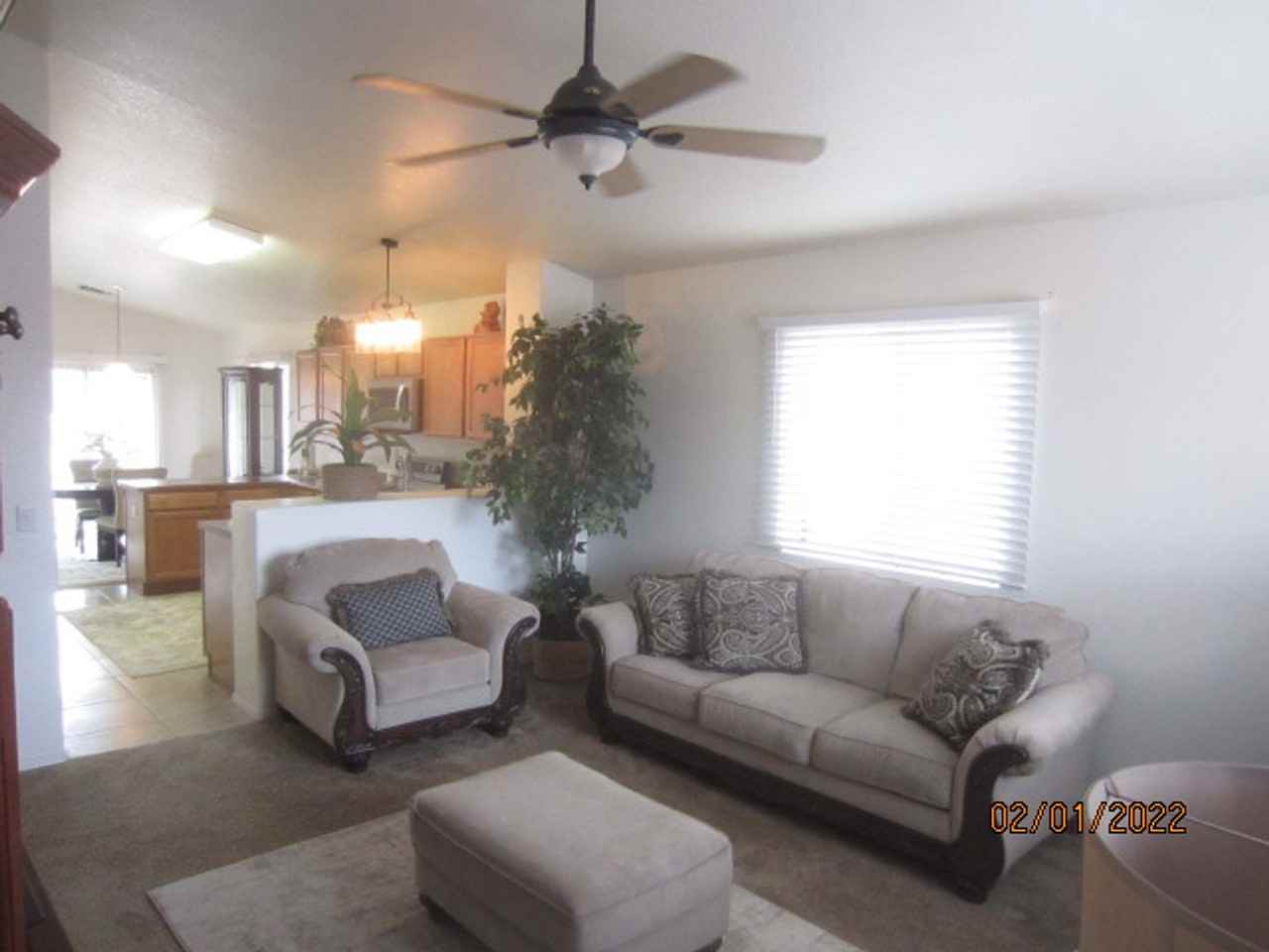 7713 S Precious Opal Dr - Photo 2 of 16