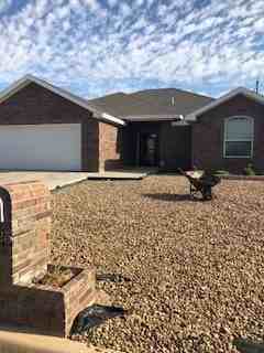 2125 Hayes - Photo 3 of 16