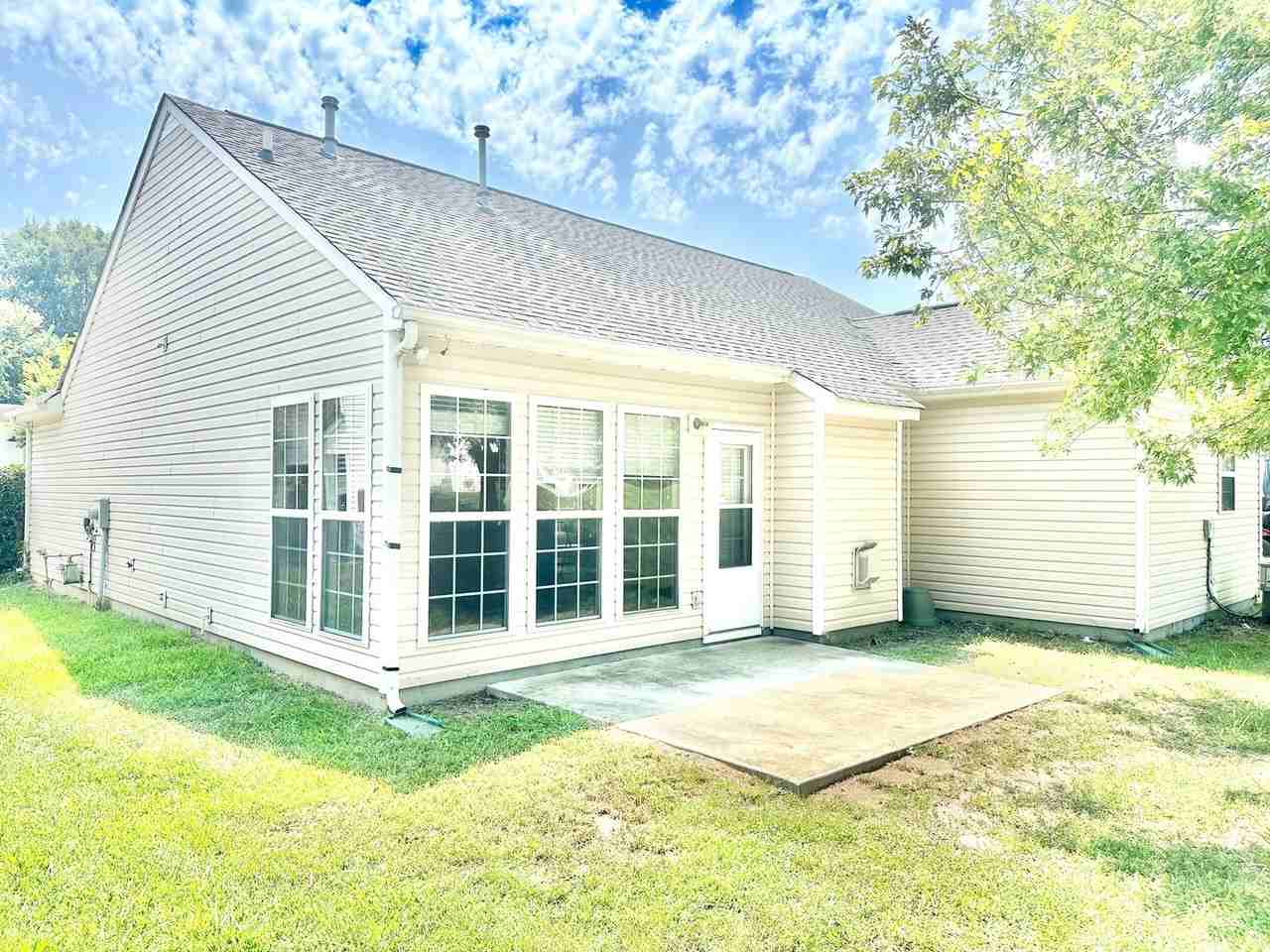 1622 Baylor Dr - Photo 3 of 14