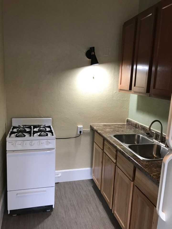 312 Lawler - Photo 6 of 28