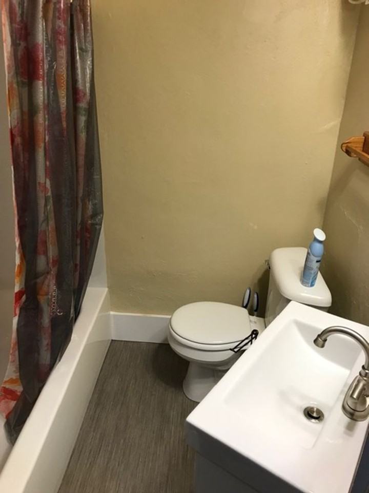 312 Lawler - Photo 7 of 28