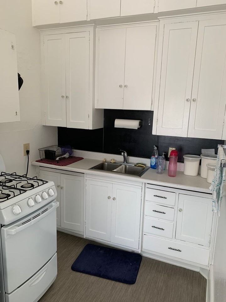 312 Lawler - Photo 5 of 16