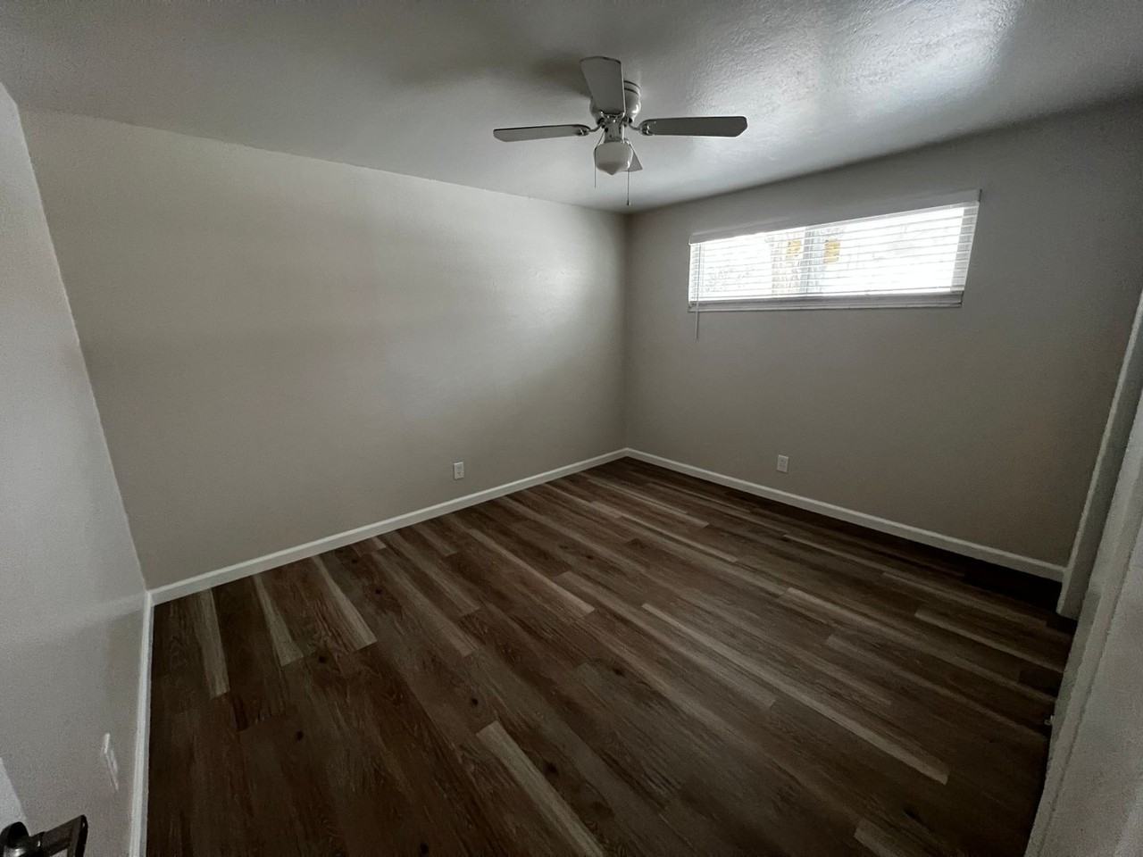 720 Canal St - Photo 5 of 7