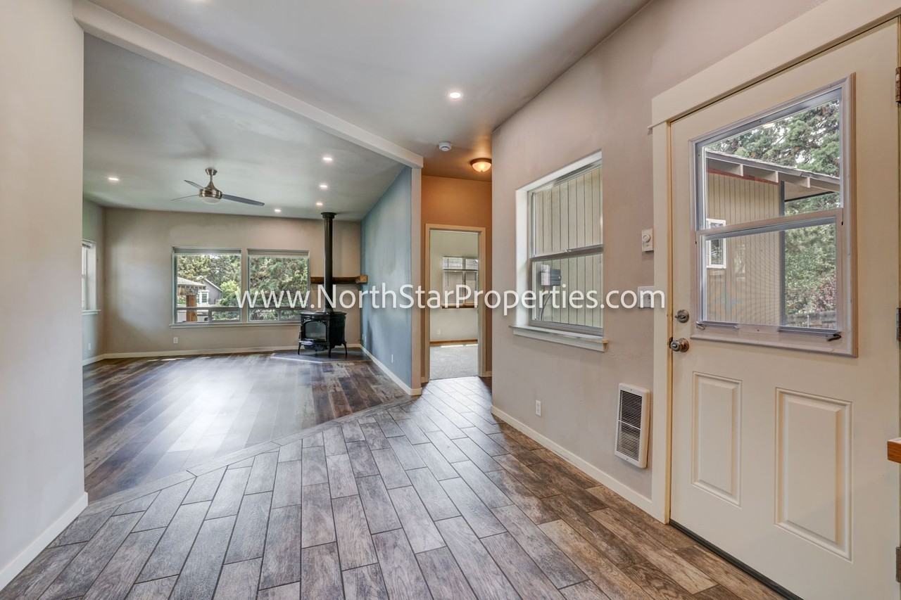 3009 Ne Purcell Blvd - Photo 7 of 28